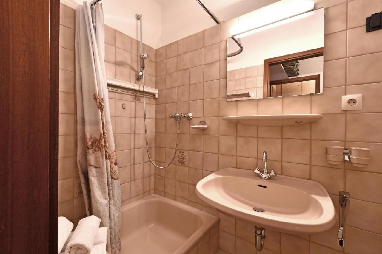 Res-511-Residenz-Teilseeblick Шарбойтц Екстериор снимка